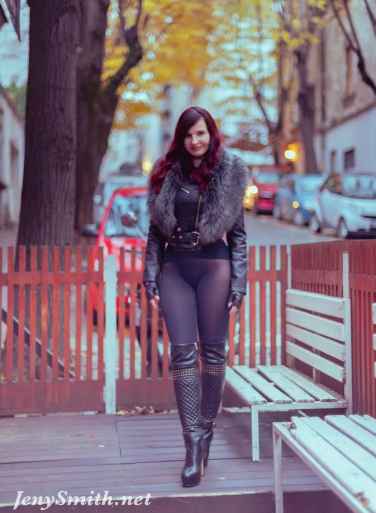 large jenysmith image