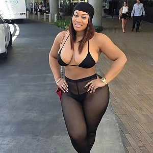 Sexy black girls in pantyhose poses for private pics